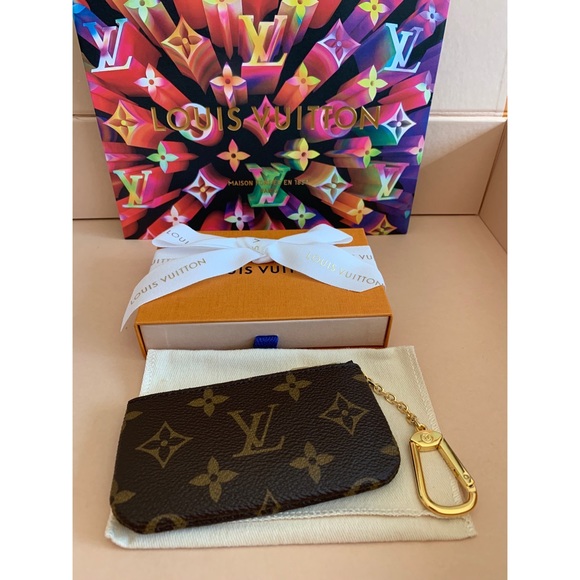 💖🆕 LV KEY POUCH MONOGRAM🌟💯AUTHENTIC🌟 - Picture 5 of 8